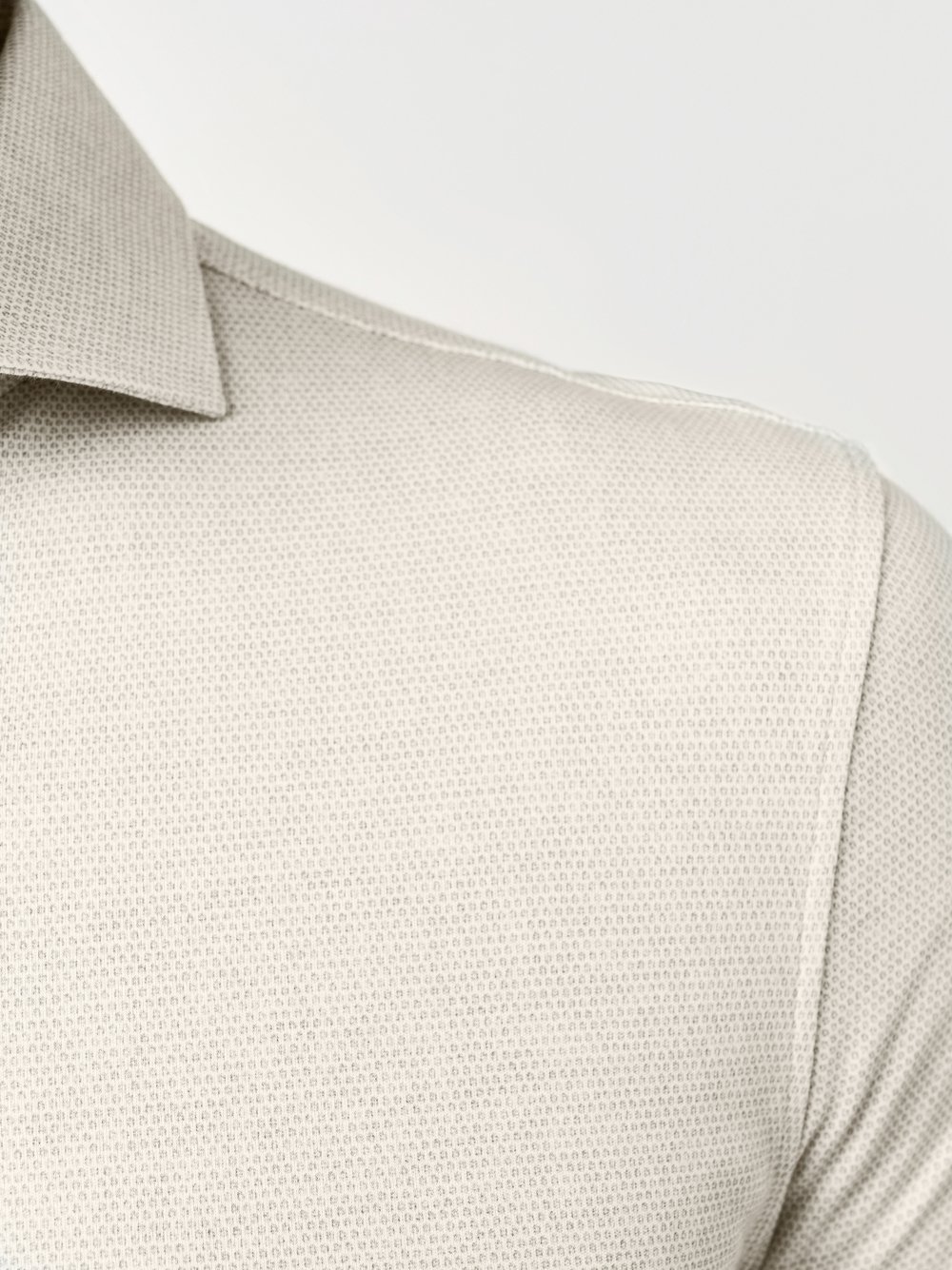 Shirt Luxury Hai seashell minimal dots detail view Shirt Luxury Hai seashell minimal dots detail view