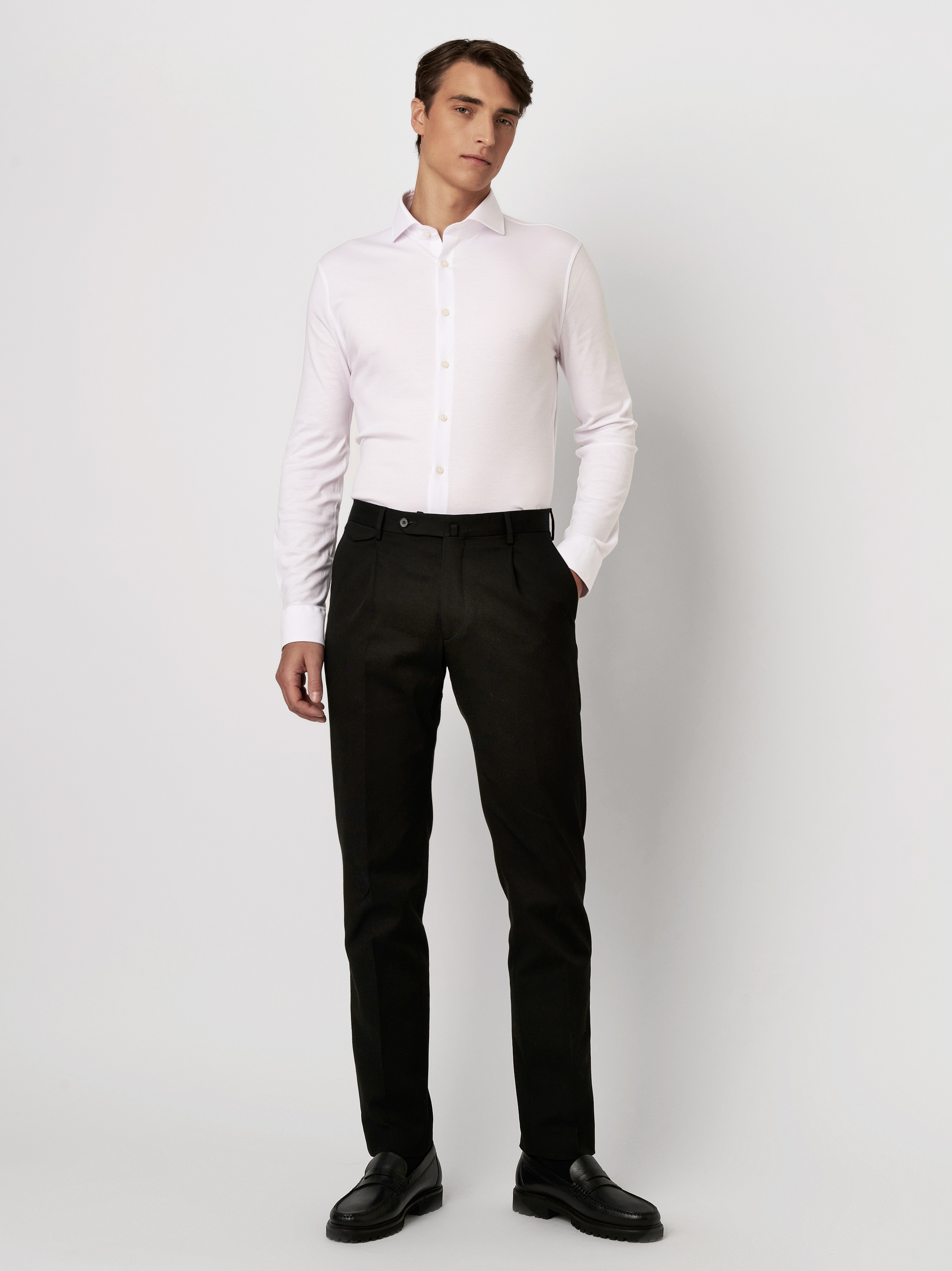 Shirt Essential Hai solid white outfit view Shirt Essential Hai solid white outfit view