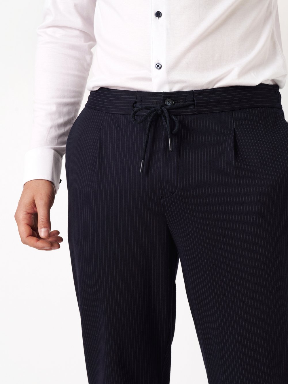 Herrenhose Casual Pants in blue stripes, Detailansicht