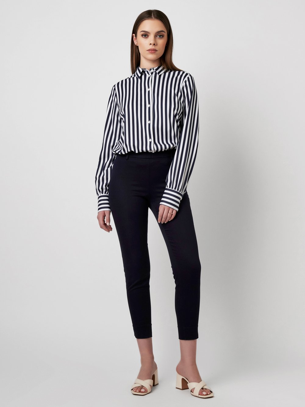 Blouse Lizzy navy bold stripes outfit view