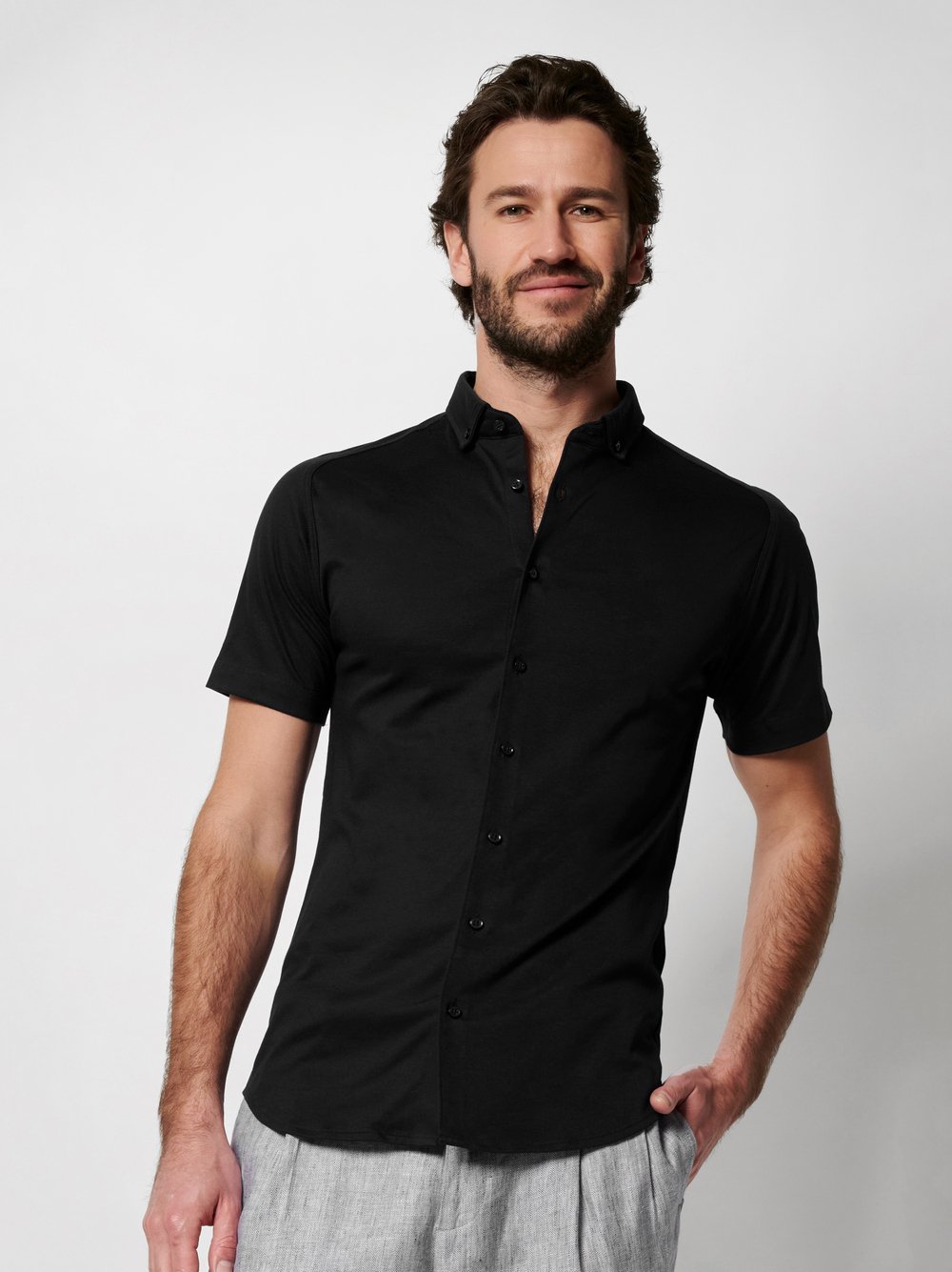 Hemd Modern Button Down solid black Vorderansicht