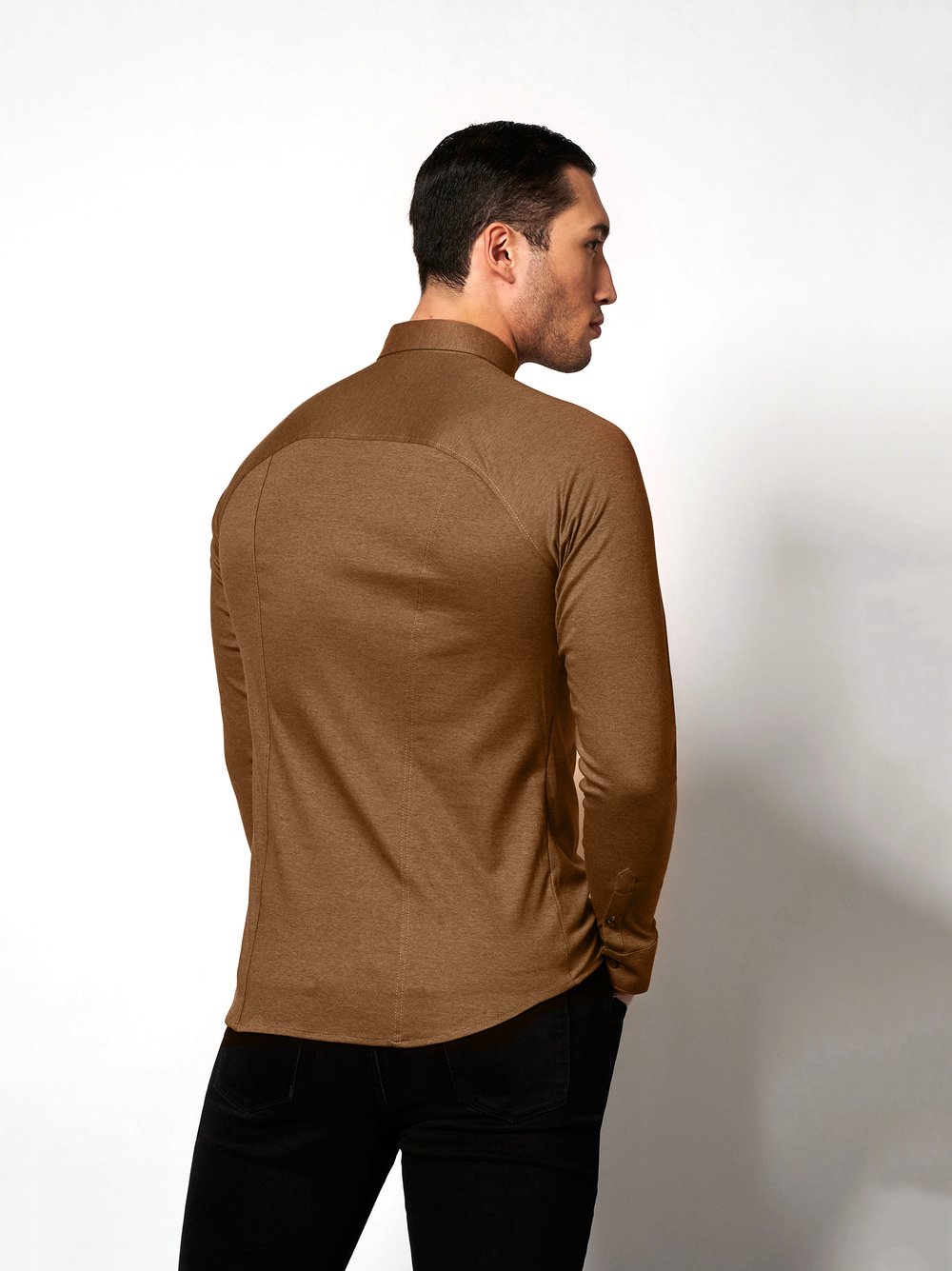 Mens shirt casual kent in sandstone pique, back view worn by model