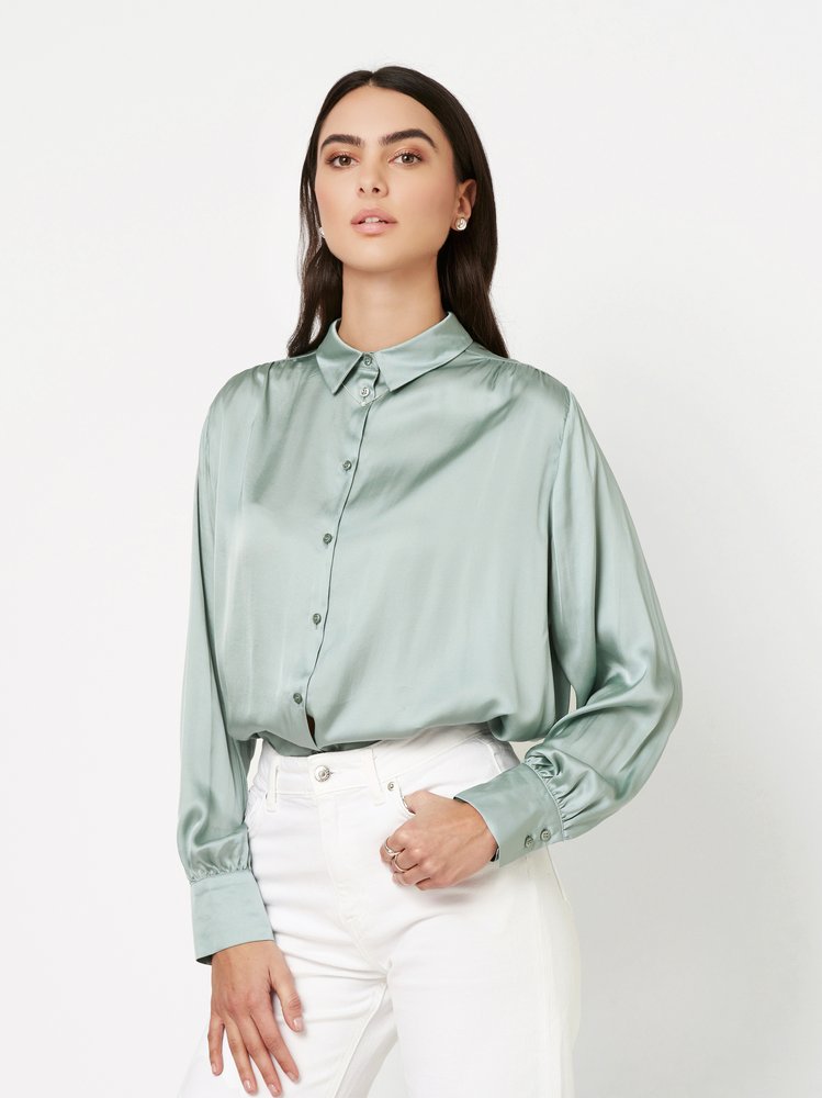 Womens blouse Lena in aloe, front view worn by model