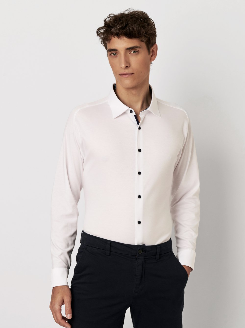 Shirt Casual Kent solid white front view Shirt Casual Kent solid white front view