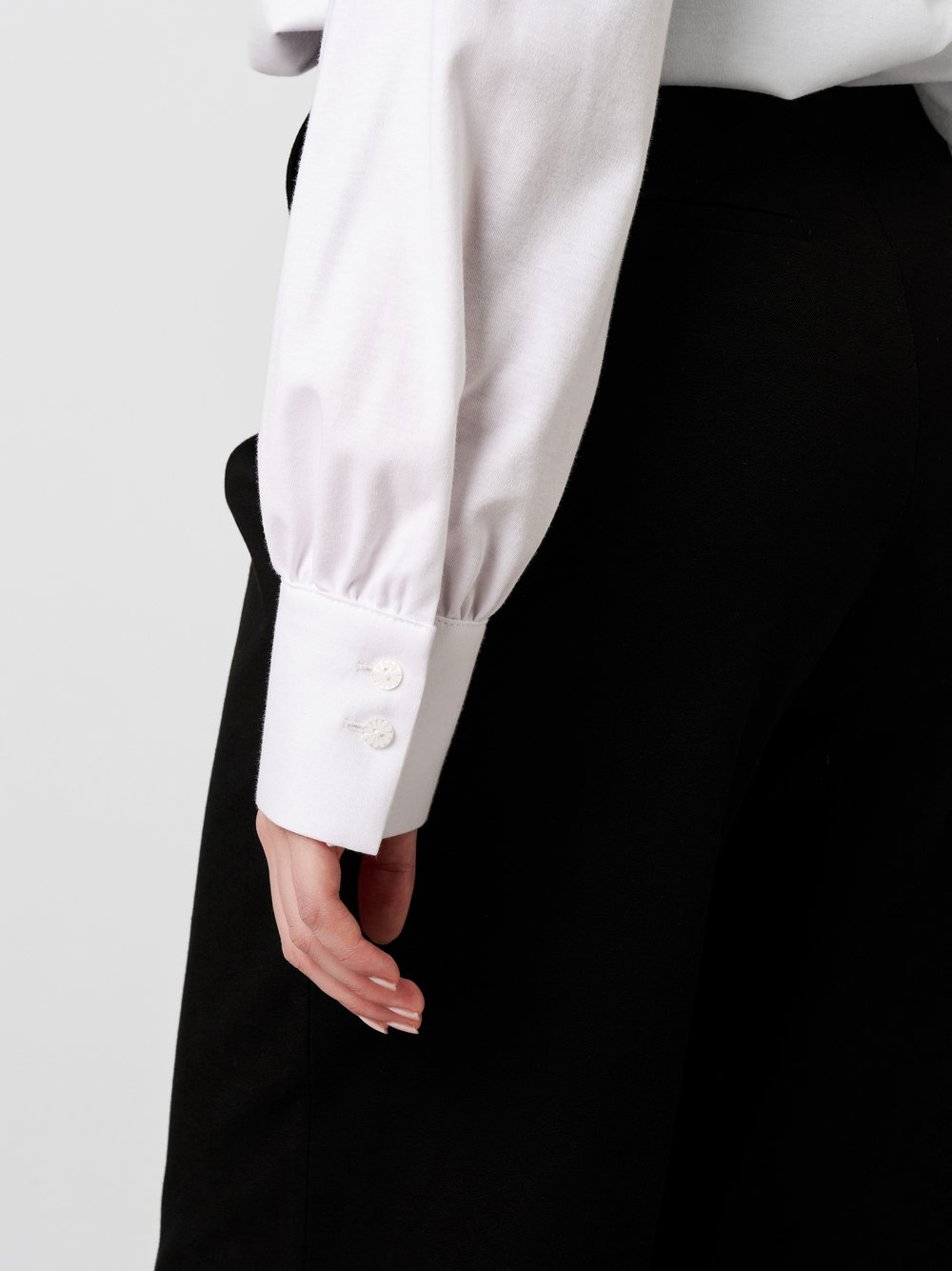 Blouse Lizzy white  detail view