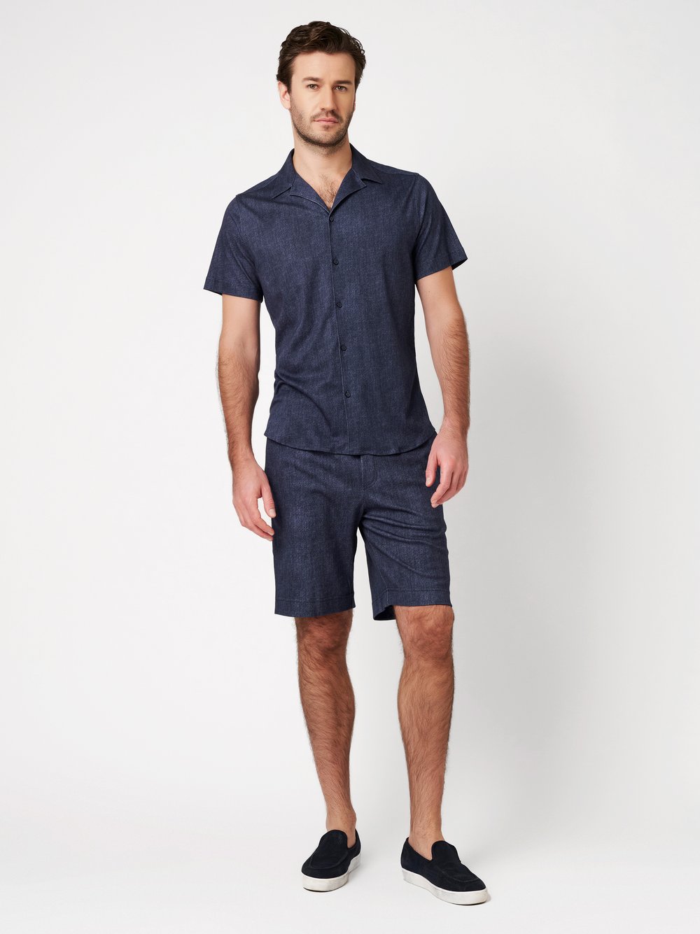 Mens shirt casual lido in dark blue denim, outfit view worn by model