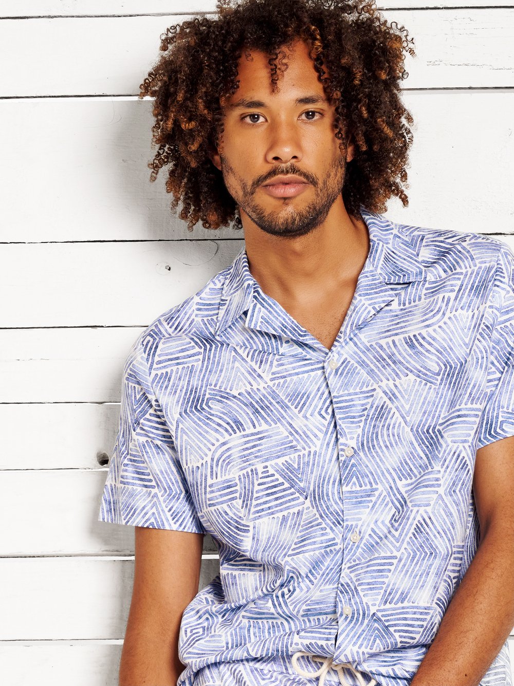 Hemd Casual Lido abstract white blue streaks Detailansicht