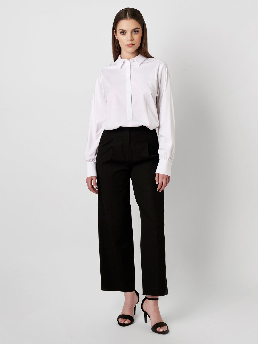 Blouse Lizzy white  outfit view