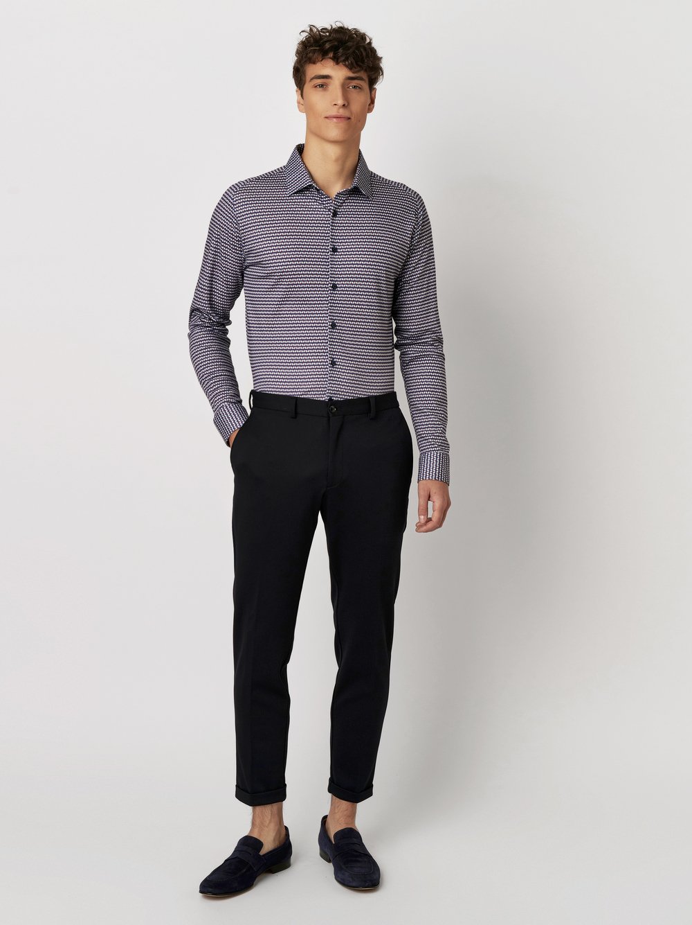 Shirt Casual Kent dots and drops outfit view Shirt Casual Kent dots and drops outfit view