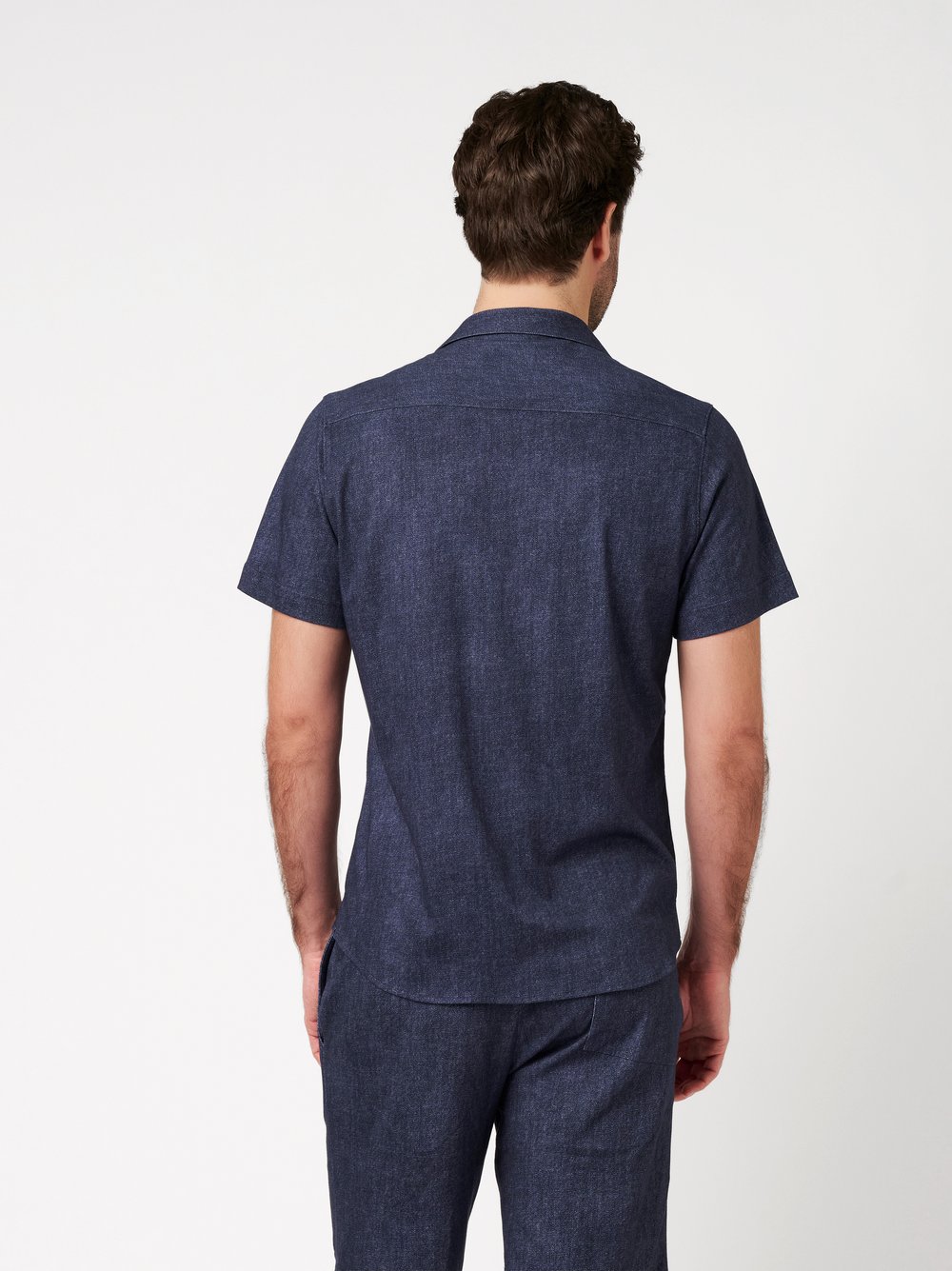 Mens shirt casual lido in dark blue denim, back view worn by model