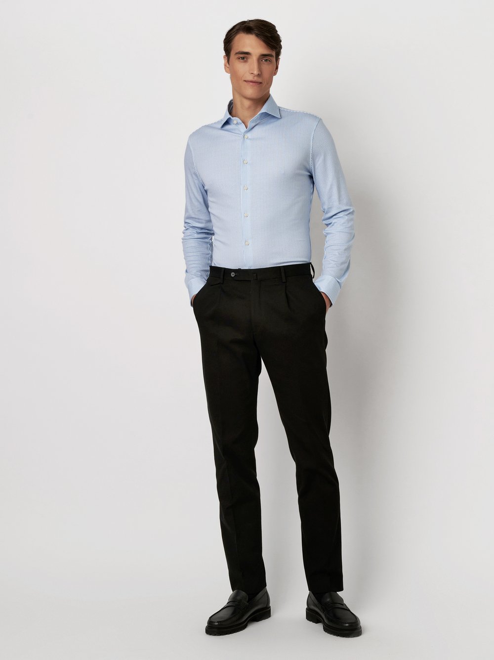 Hemd Essential Hai light blue stripe Outfitansicht Hemd Essential Hai light blue stripe Outfitansicht