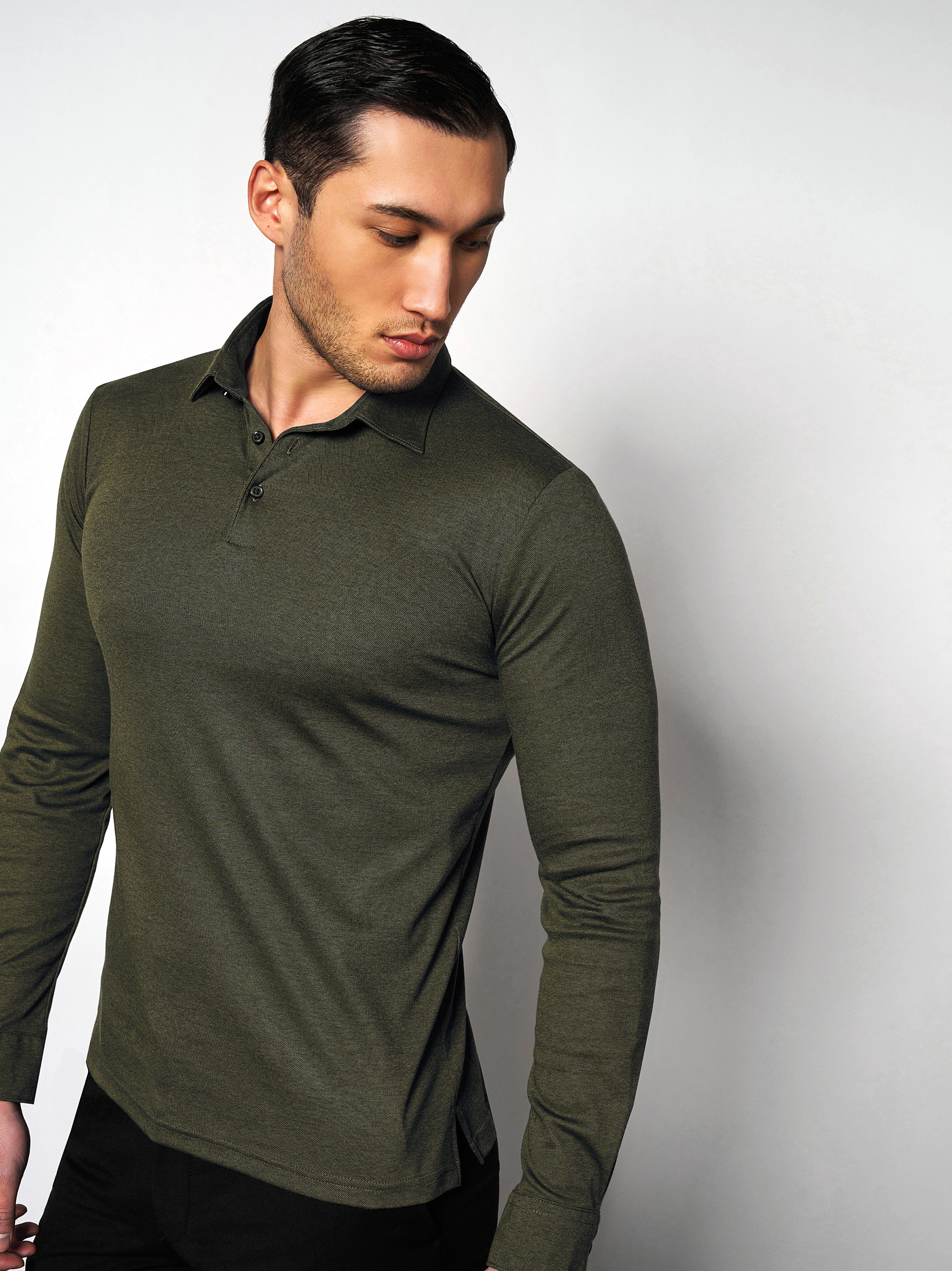 Polo Essential Polo Kent forrest green pique front view Polo Essential Polo Kent forrest green pique front view
