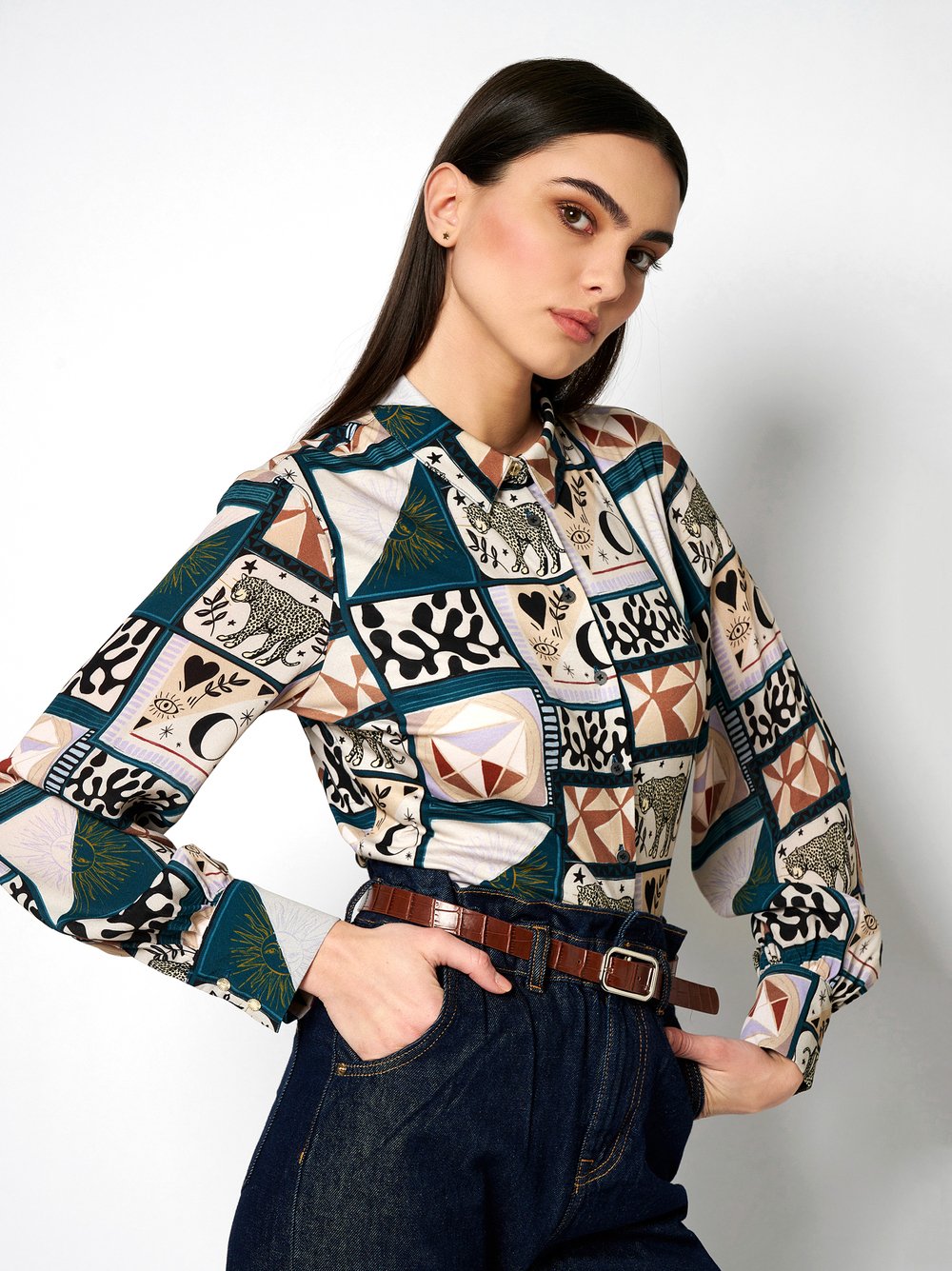 Blouse | Style »Pia« fun animal smaragd black