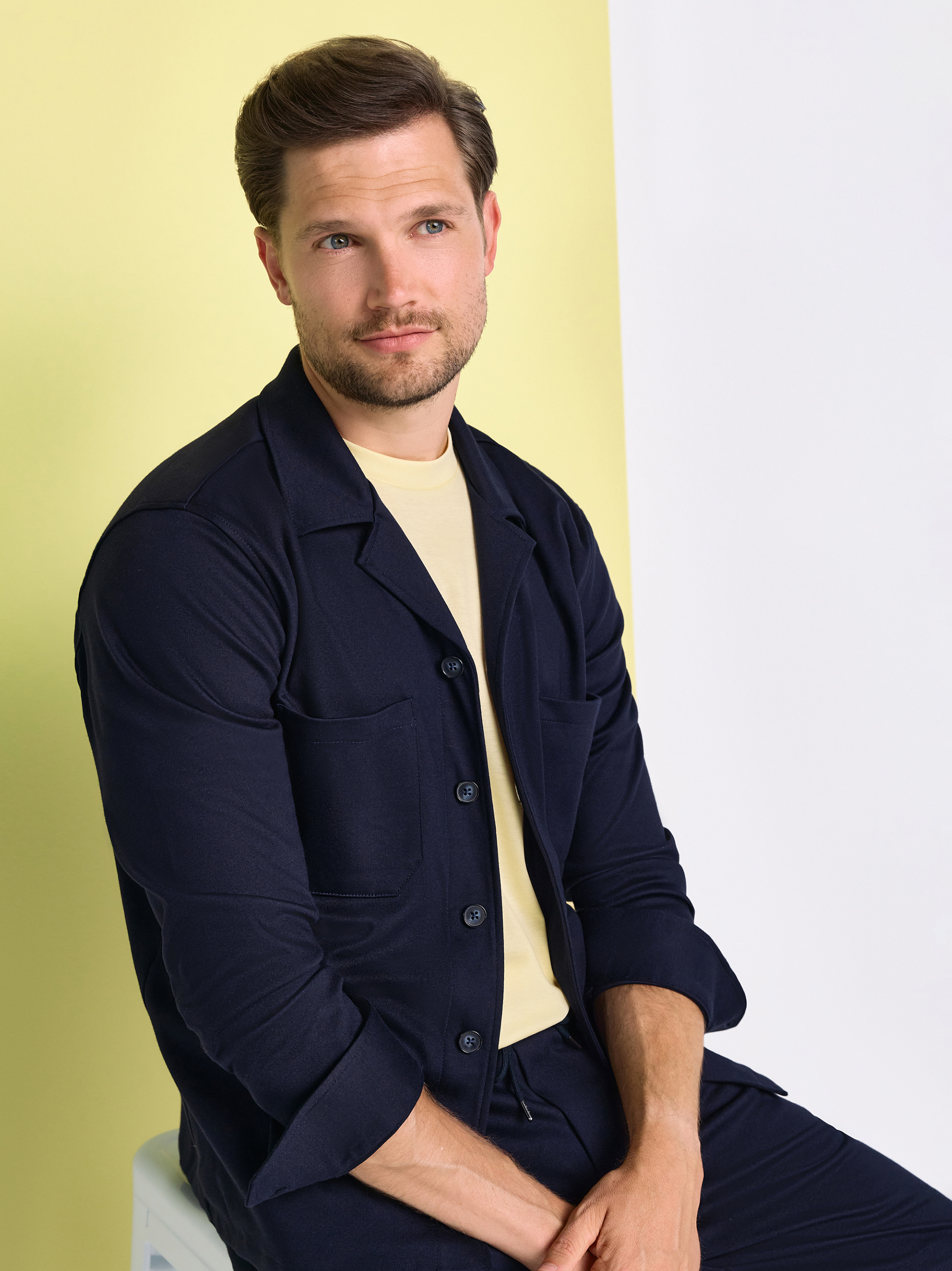 Mens shirt casual overshirt revers in solid navy, front view worn by model