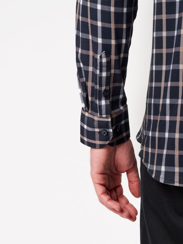 Mens shirt essential kent in beige big check, detail view
