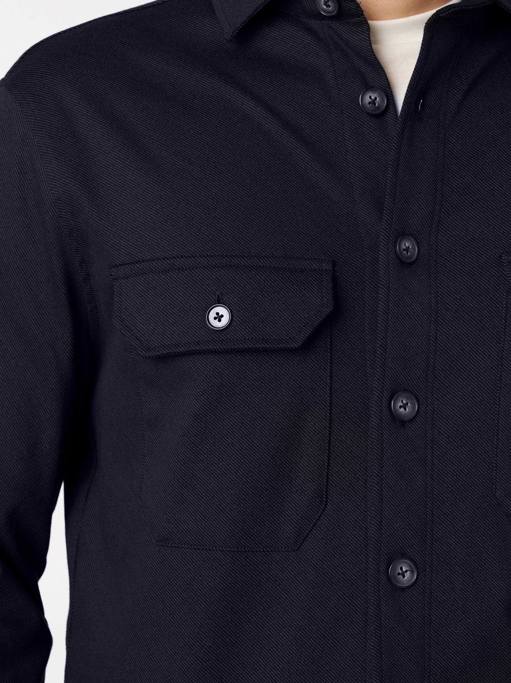 Herrenhemd Casual Overshirt Kent in dark navy twill, Detailansicht