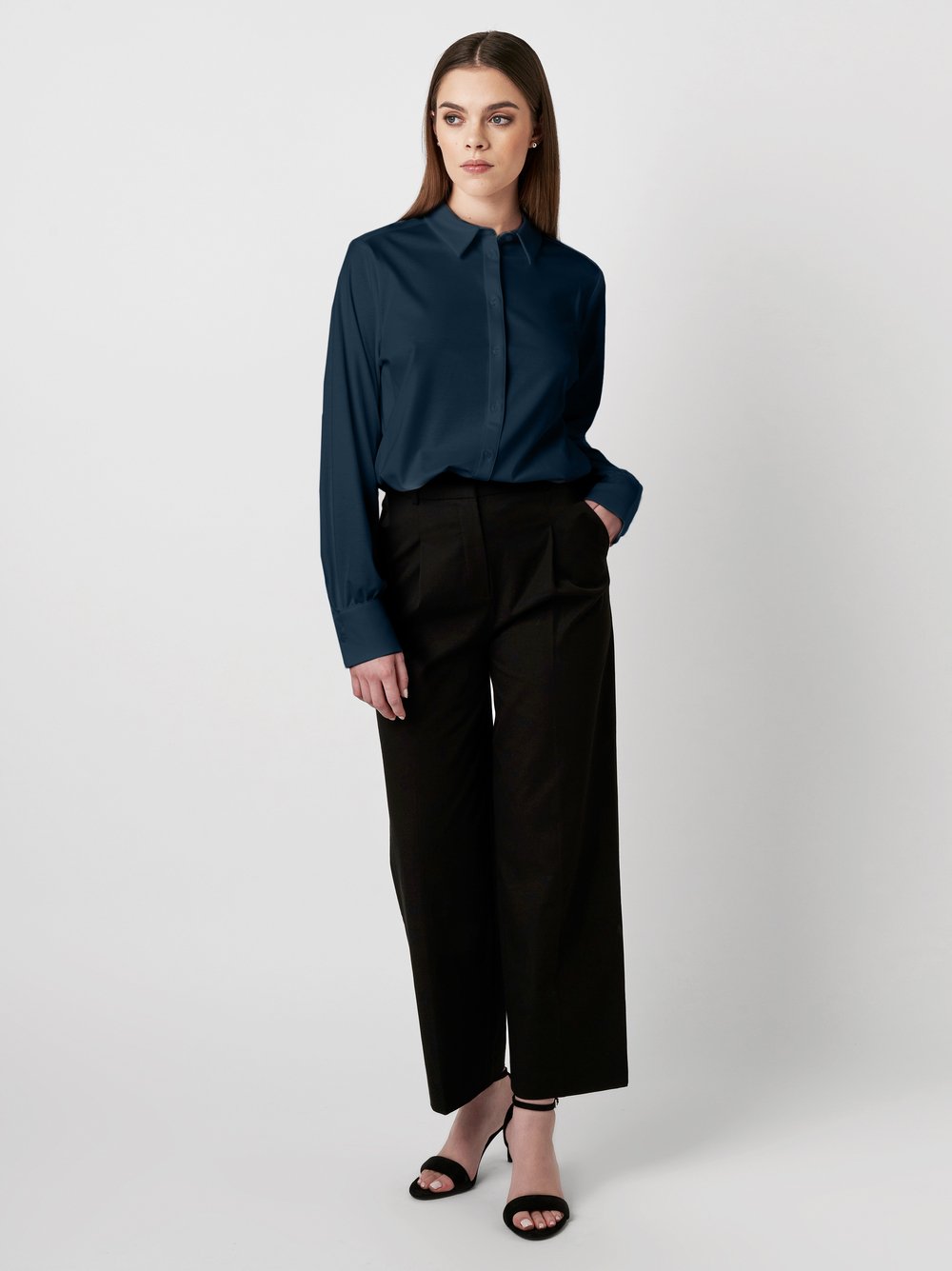 Blouse Lizzy navy outfit view Blouse Lizzy navy outfit view