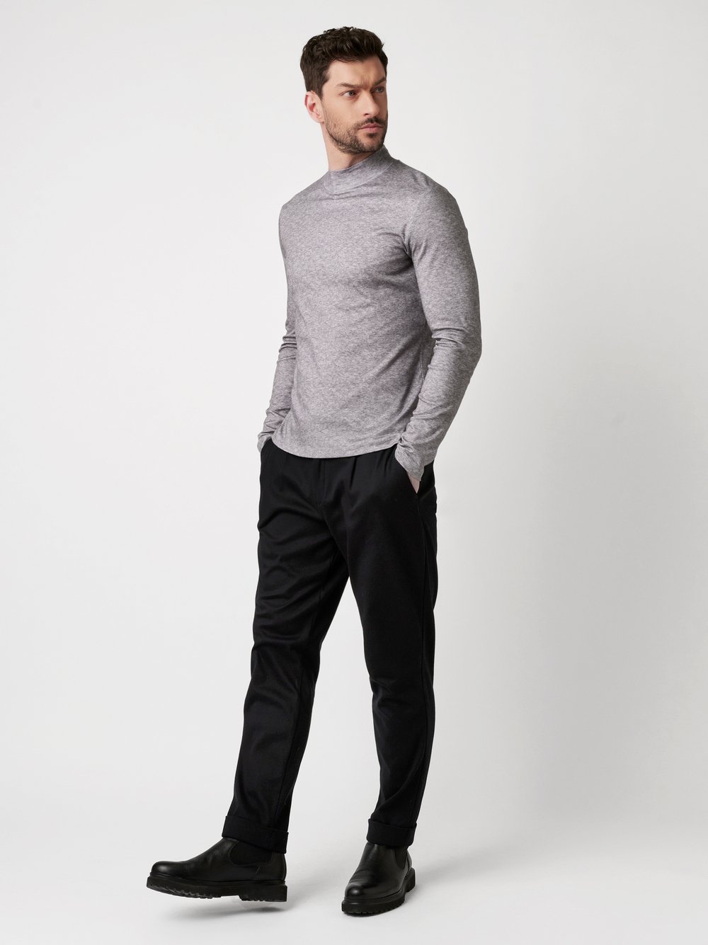 T-Shirt Casual Turtleneck grey flannel Outfitansicht T-Shirt Casual Turtleneck grey flannel Outfitansicht
