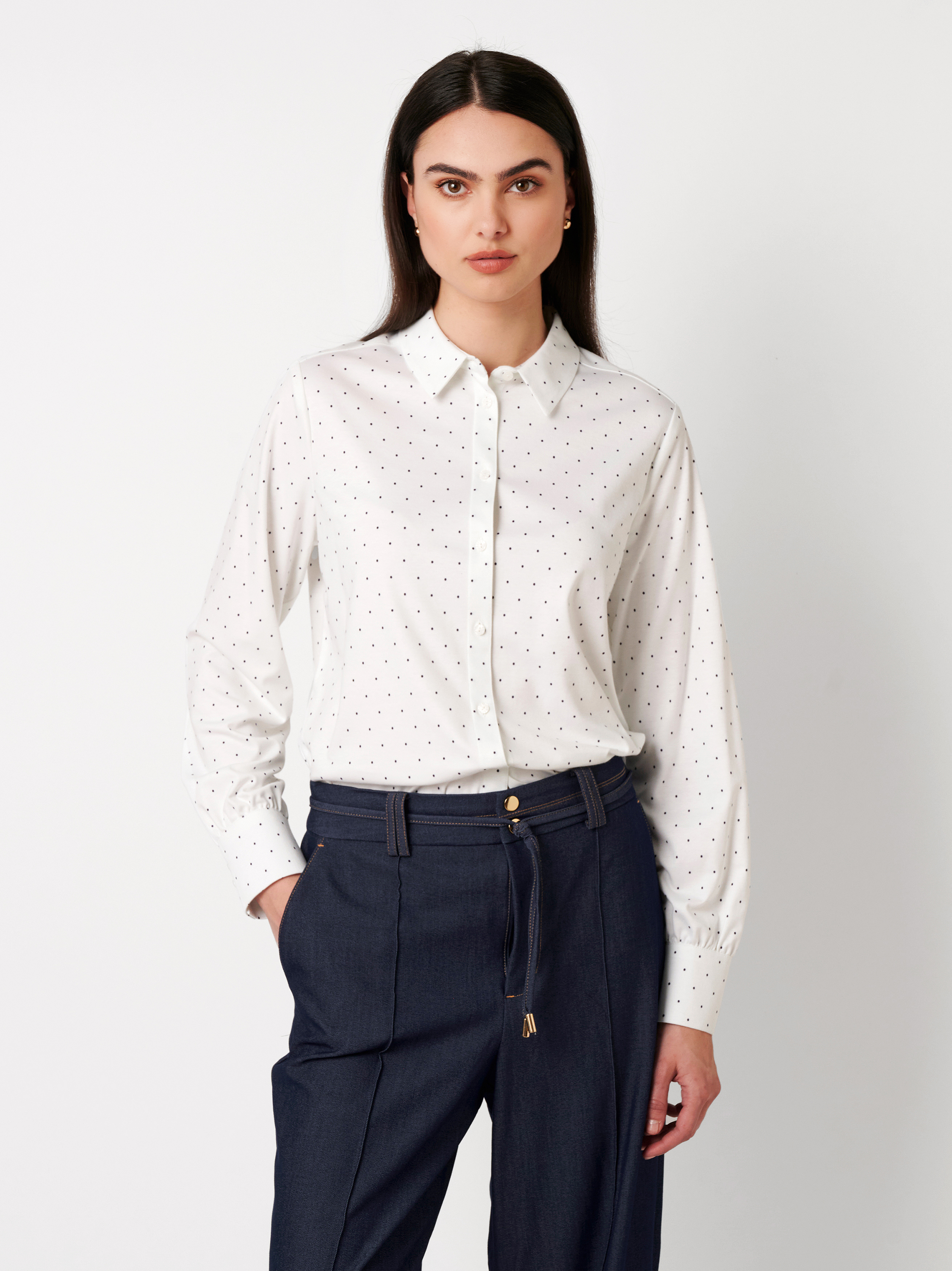 Bluse Lizzy white with navy dots Vorderansicht